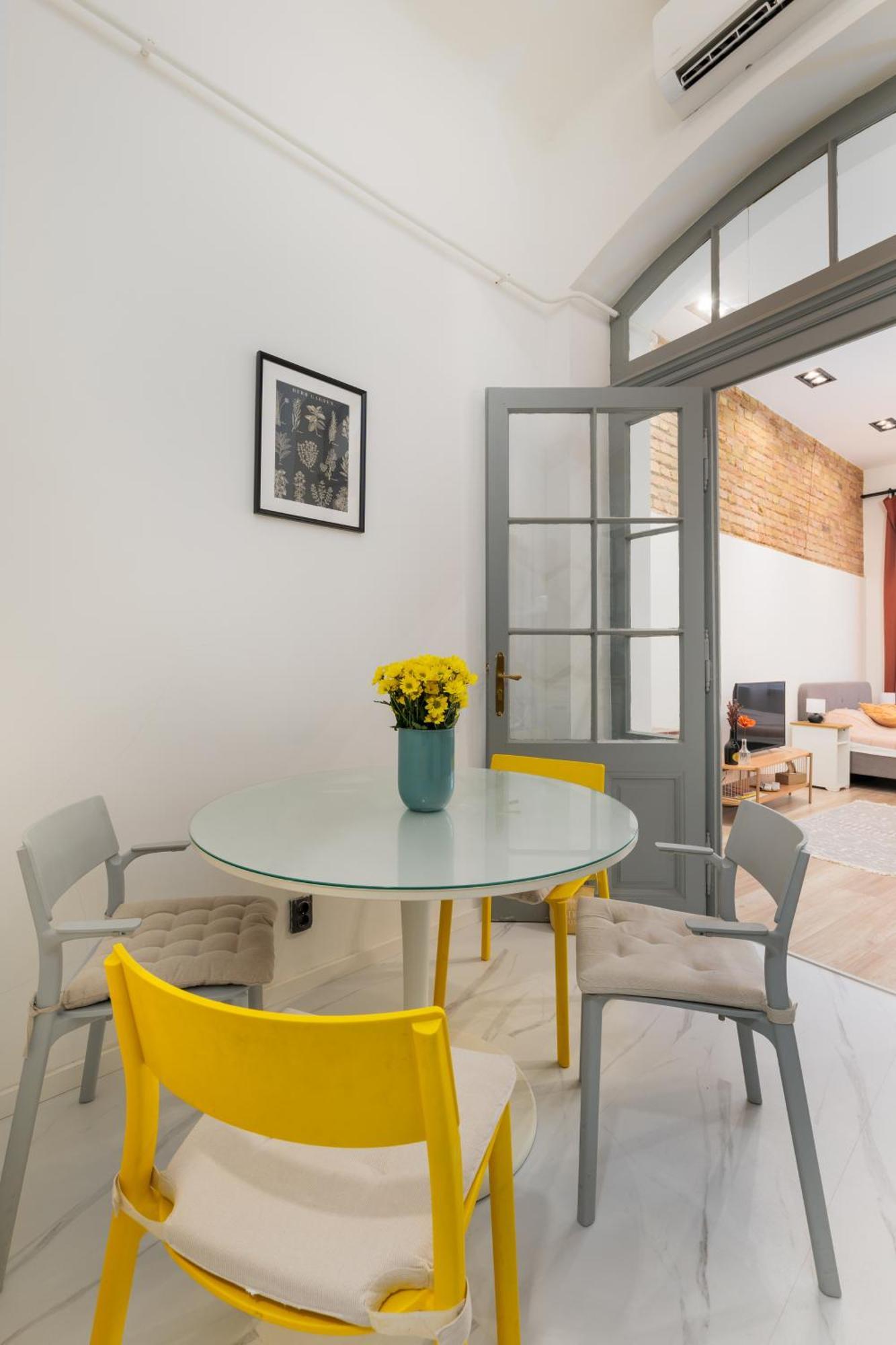 Downtown Apartment 2 Minutes From Opera House Budapesta Exterior foto